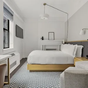 Newly Renovated At Club Quarters Times Square, Hotel